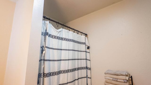 889 County Road 101, Alton, MO 65606