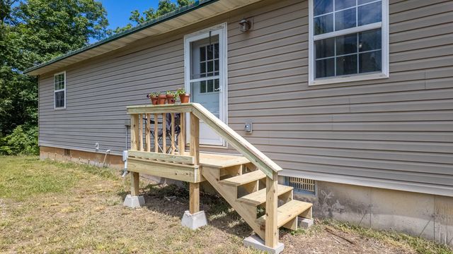 889 County Road 101, Alton, MO 65606