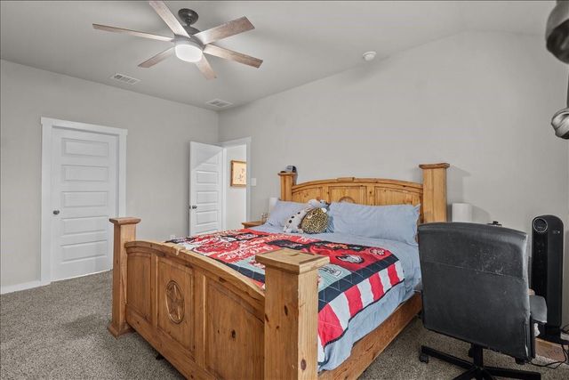 111 Bunker Hill Court, Anahuac, TX 77514