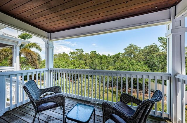 251 POMPANO DRIVE SE D, St Petersburg, FL 33705