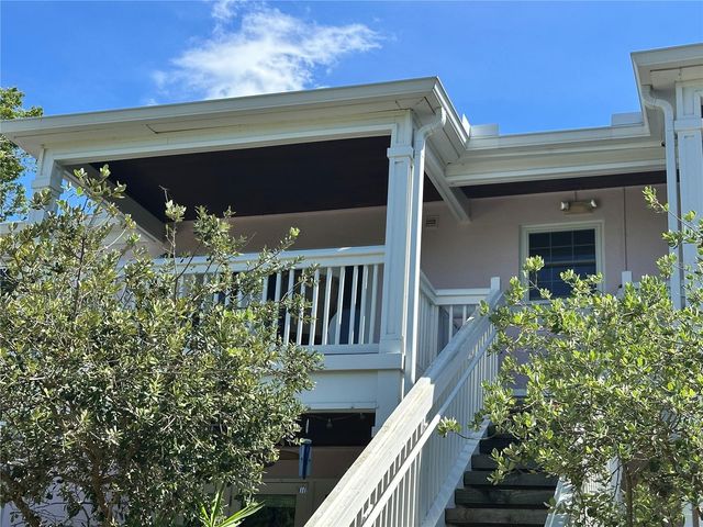 251 POMPANO DRIVE SE D, St Petersburg, FL 33705