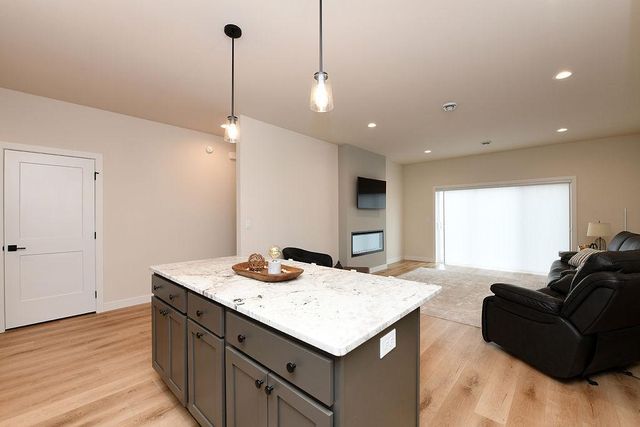 6743 66th Avenue S, Horace, ND 58047