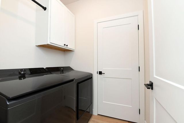 6743 66th Avenue S, Horace, ND 58047