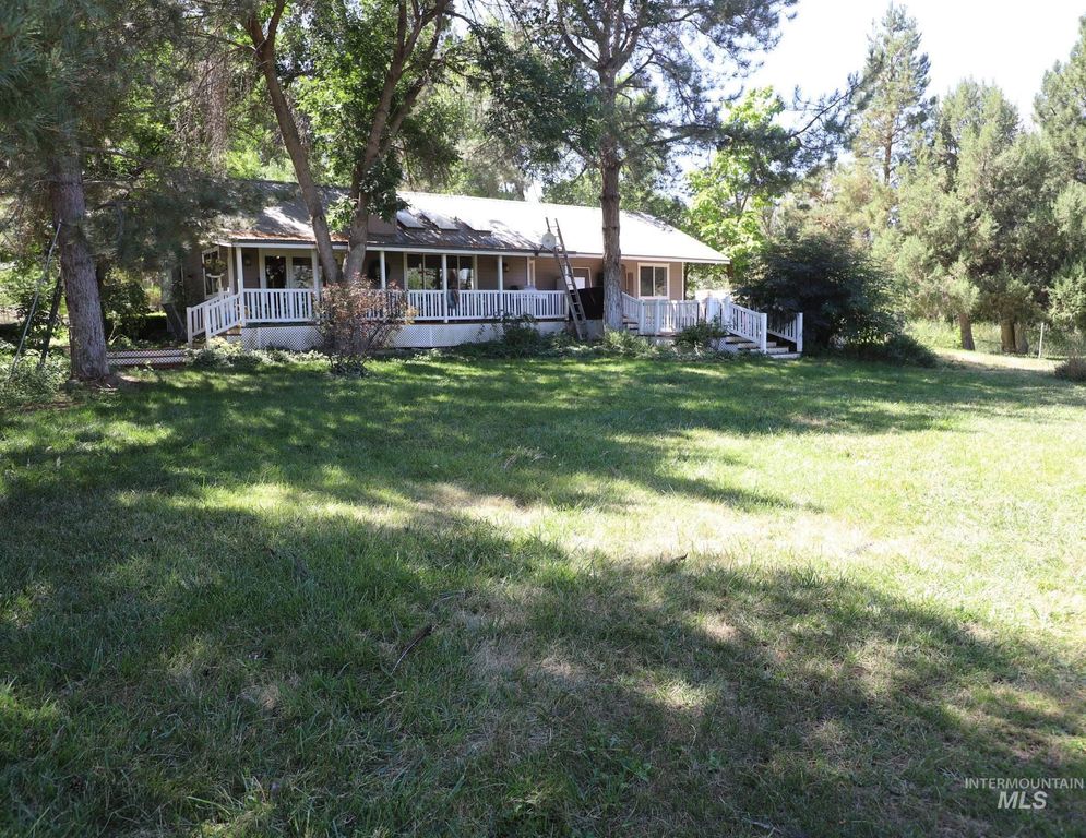 1152 Hidden Lake Lane, Buhl, ID 83316