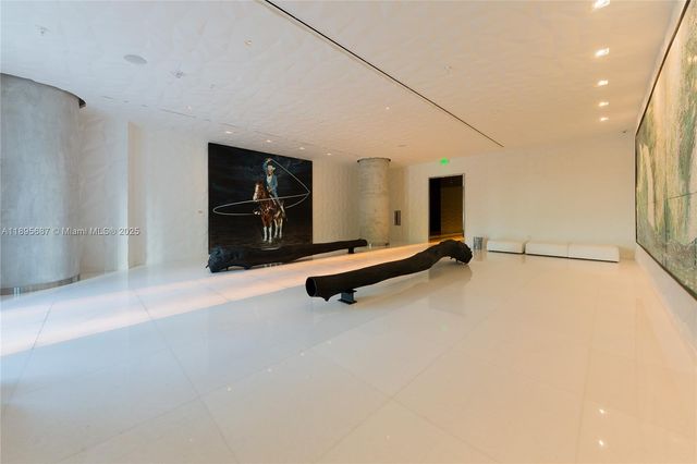 1300 S Miami Ave 4804, Miami, FL 33130
