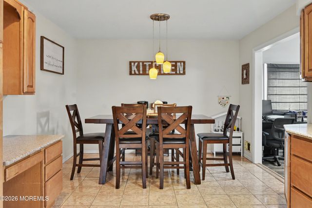 89 Essex Avenue, Hazlet, NJ 07734