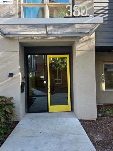 380 Riesling Ave 33, Milpitas, CA 95035