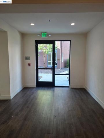 380 Riesling Ave 33, Milpitas, CA 95035