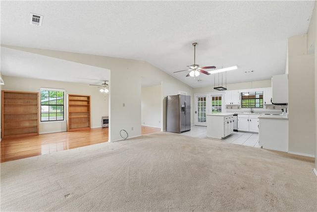 1238 N Centennial Avenue, West Fork, AR 72774