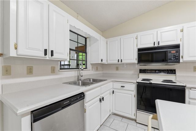 1238 N Centennial Avenue, West Fork, AR 72774