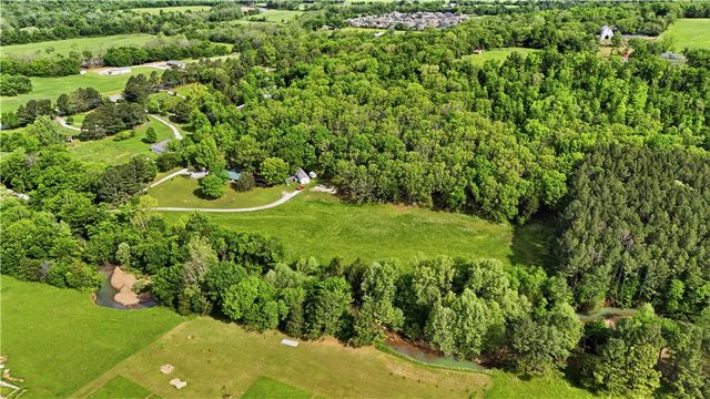 1238 N Centennial Avenue, West Fork, AR 72774