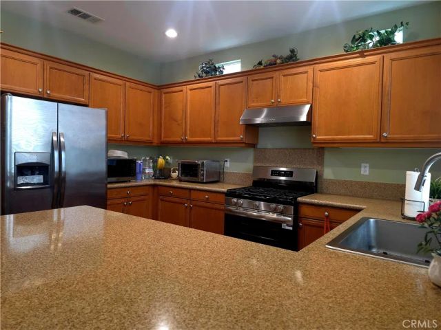 233 Camphor, Orange, CA 92868