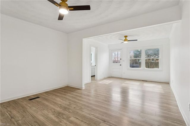 109 Opal DR, Newport News, VA 23602