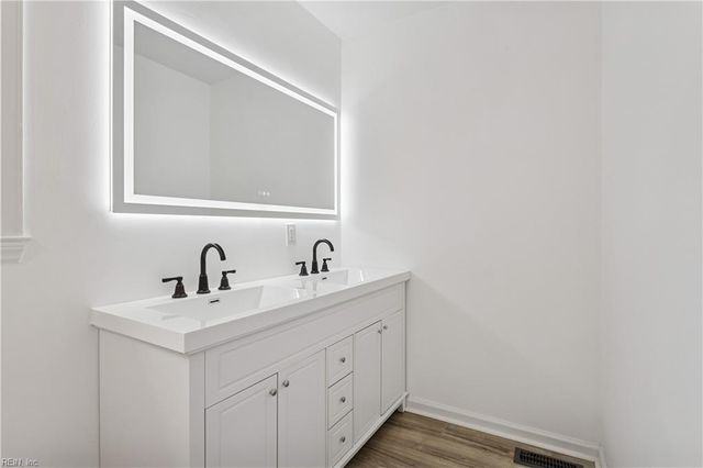 109 Opal DR, Newport News, VA 23602