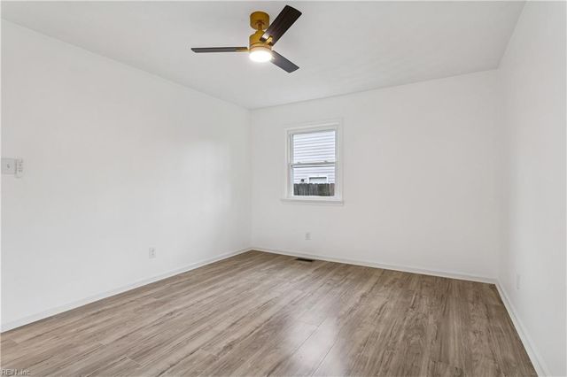 109 Opal DR, Newport News, VA 23602