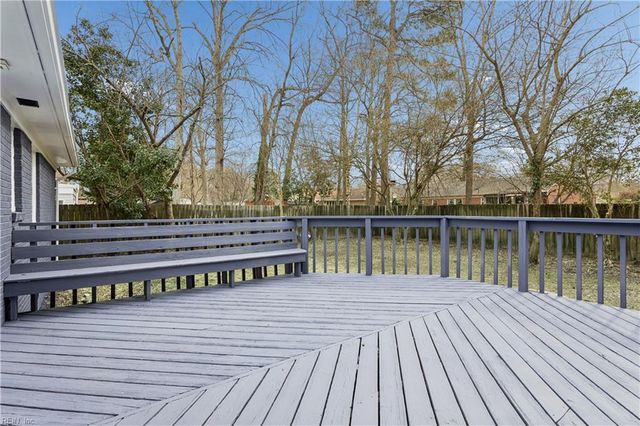 109 Opal DR, Newport News, VA 23602