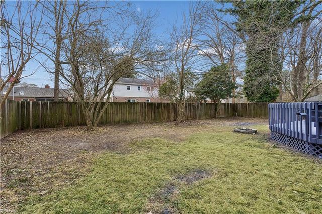 109 Opal DR, Newport News, VA 23602