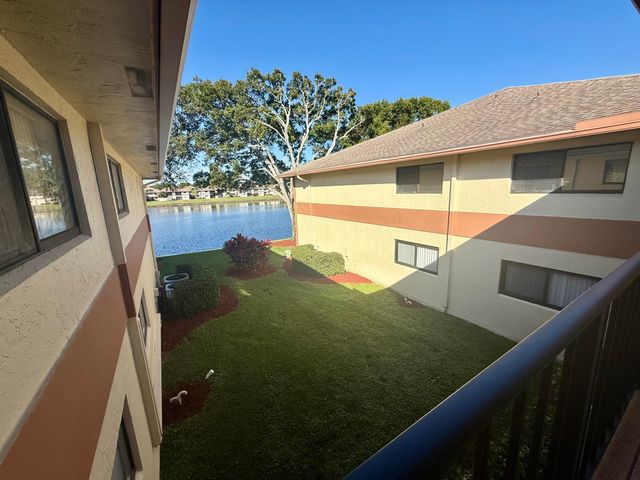 15401 Pembridge Avenue 38, Delray Beach, FL 33484