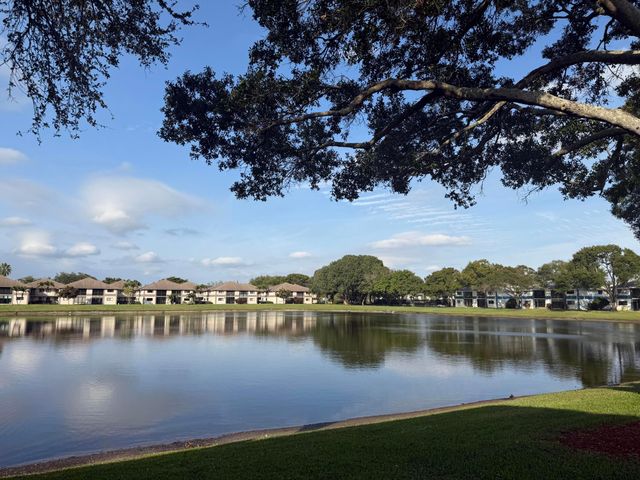 15401 Pembridge Avenue 38, Delray Beach, FL 33484