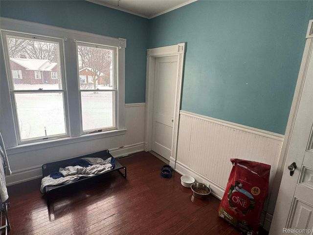 200 Tuscola Road, Bay City, MI 48708