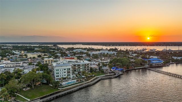 5345 SE 52ND AVENUE, Stuart, FL 34997