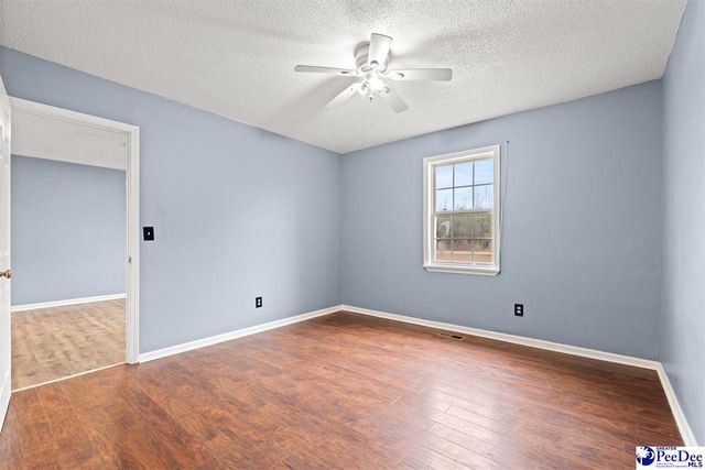 432 Willie Hodge Rd, Mullins, SC 29574