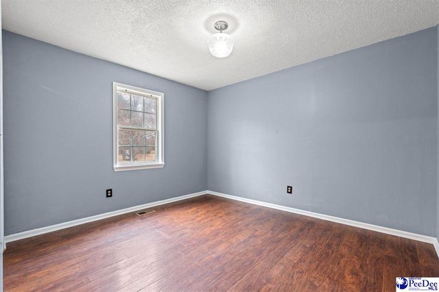 432 Willie Hodge Rd, Mullins, SC 29574