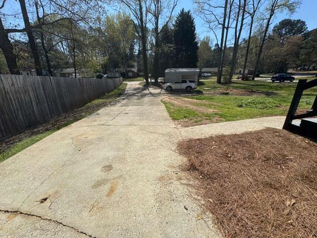 96 Sedgefield Drive, Jonesboro, GA 30236