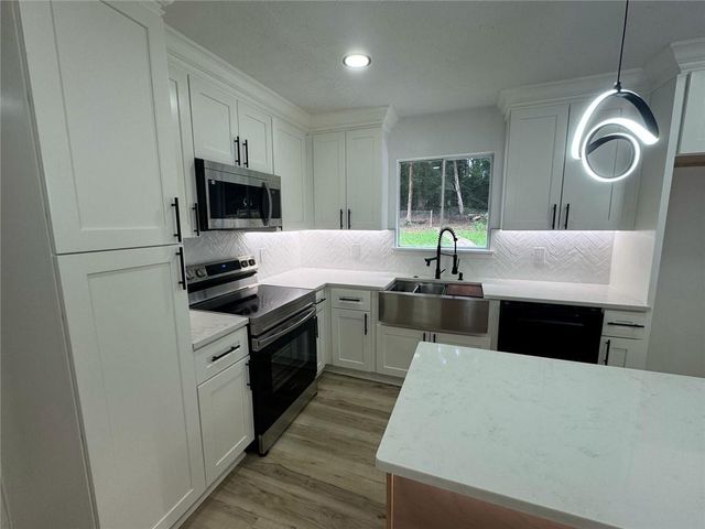 96 Sedgefield Drive, Jonesboro, GA 30236