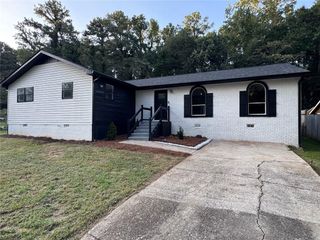 96 Sedgefield Drive, Jonesboro, GA 30236