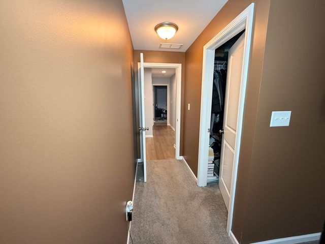 4248 W 77th Avenue, Merrillville, IN 46410