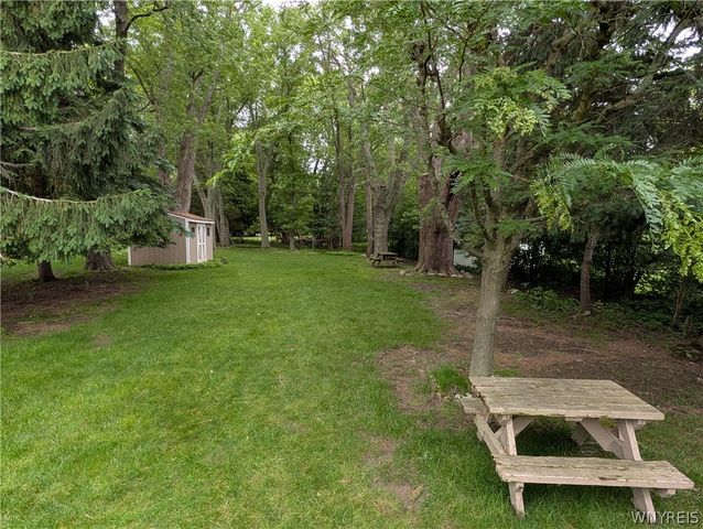 169 Cranwood Drive, West Seneca, NY 14224