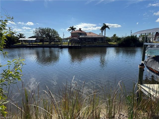 4110 27th ST, Cape Coral, FL 33993