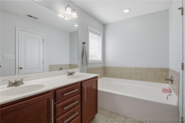 600 Saint Johns Loop, Raeford, NC 28376