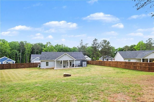 120 Sidetrack Circle, Comer, GA 30629
