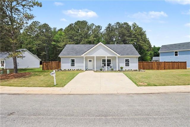 120 Sidetrack Circle, Comer, GA 30629