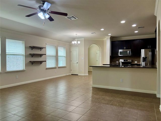 909 Coulee DR, Leander, TX 78641