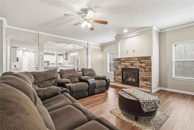 108 Shelton Drive, Mcdonough, GA 30252