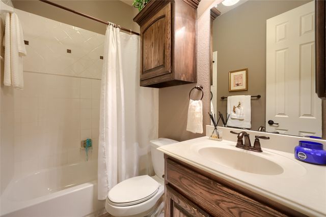 11317 Dujon Lane, Dallas, TX 75218