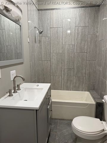 1303 Fletcher Avenue, Dunbar, WV 25064