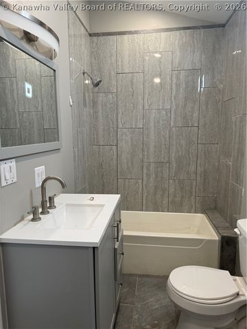 1303 Fletcher Avenue, Dunbar, WV 25064
