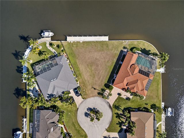 402 VALLETTA COURT, Punta Gorda, FL 33950