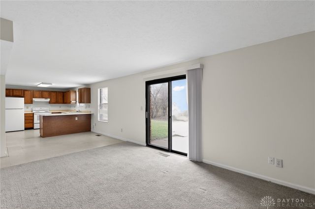 5202 Old Troy Pike, Dayton, OH 45424