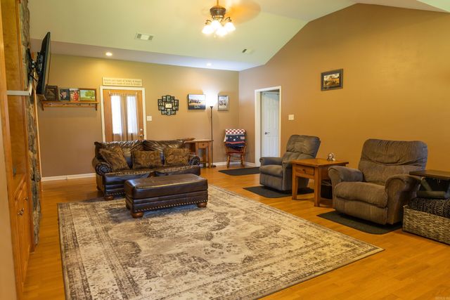 683 HWY 321, Beebe, AR 72012