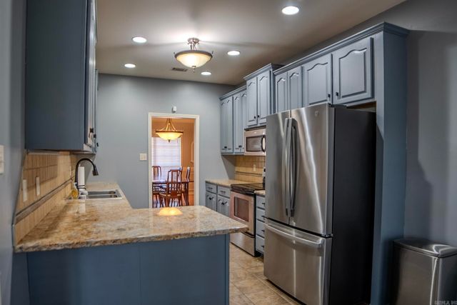 3104 Debra Gaye Drive, Bryant, AR 72022