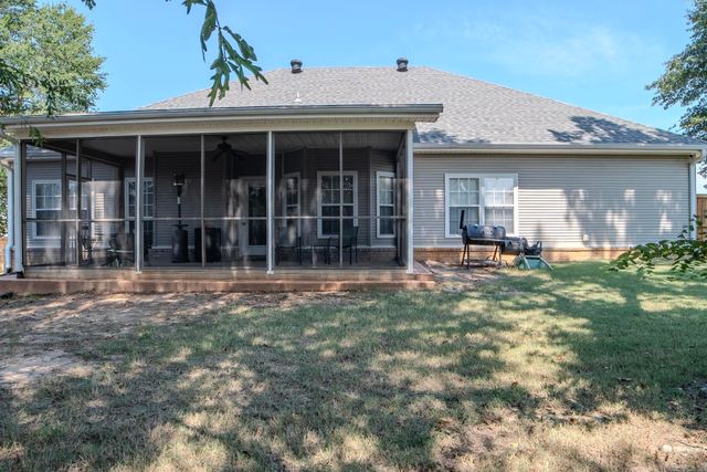 3104 Debra Gaye Drive, Bryant, AR 72022