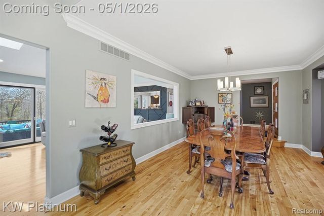2739 Riverside Drive, Port Huron, MI 48060