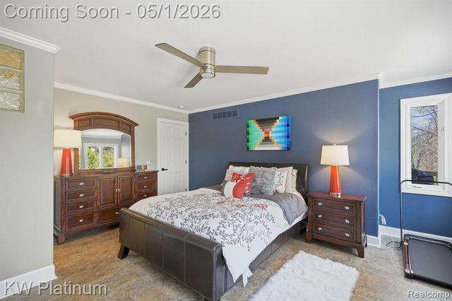 2739 Riverside Drive, Port Huron, MI 48060