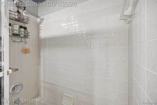2739 Riverside Drive, Port Huron, MI 48060
