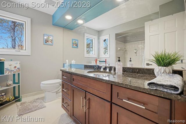 2739 Riverside Drive, Port Huron, MI 48060